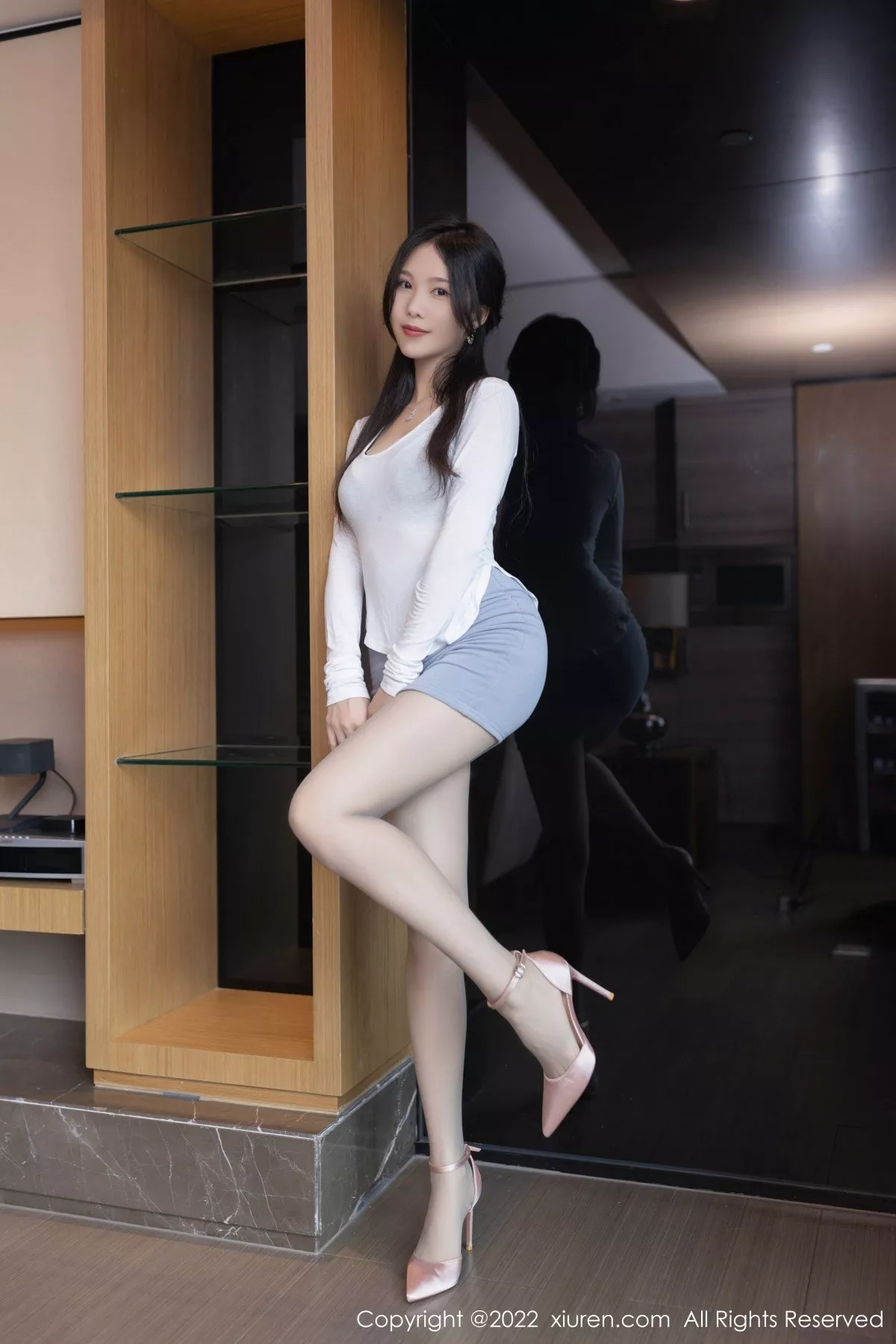 [XiuRen秀人网]第5305期利世写真-秀人资源网